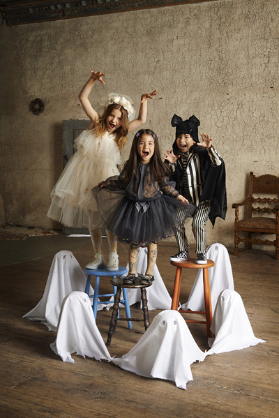 H&M lanseaza o colectie de costume de Halloween H&M lanseaza o colectie de costume de Halloween